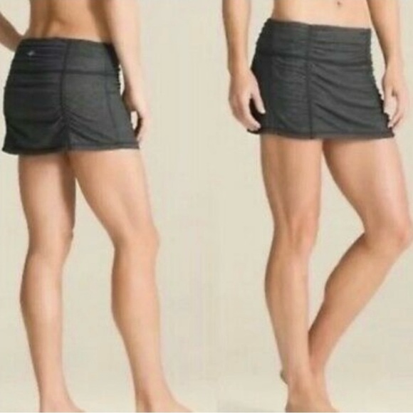Athleta MD Women’s Charcoal Black‎ Ruched Mini Skort - Picture 1 of 7